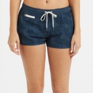 Vuori Tavi Shorts Palm Tree